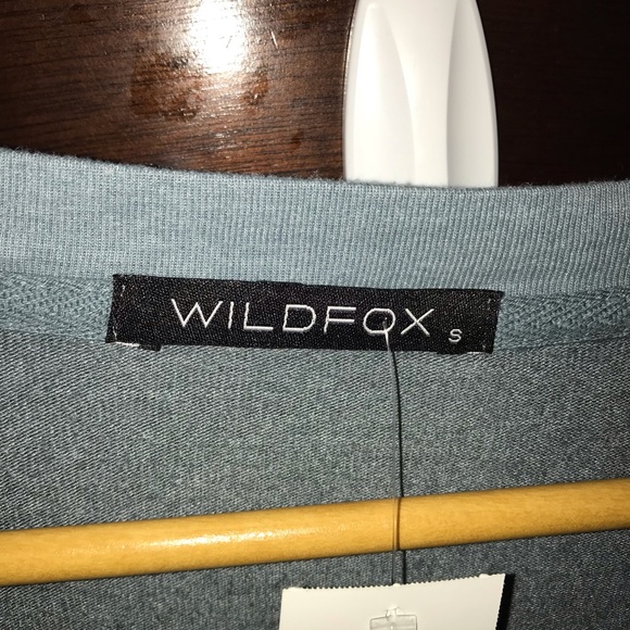 NWT Wildfox Graphic Tee Sweatshirt - Picture 4 of 6